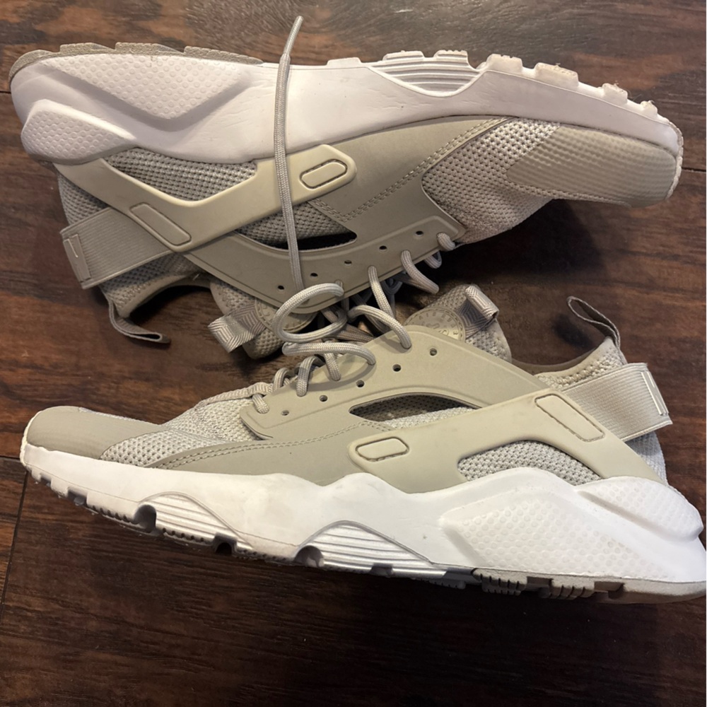 Nike Air Huarache Run Ultra GS men’s size 10